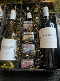 Small Lot & Almond Gift Pack